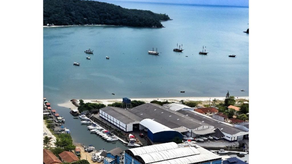 marinas em Porto Belo