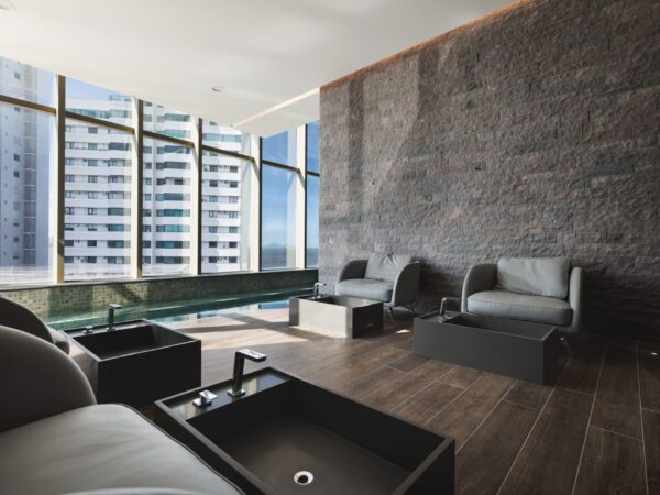 Apartamento no Edifício Yachthouse Andar Alto