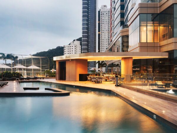 Apartamento no Edifício Yachthouse Andar Alto