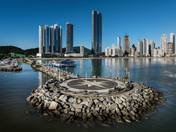 Edifício Yachthouse em Balneário Camboriú