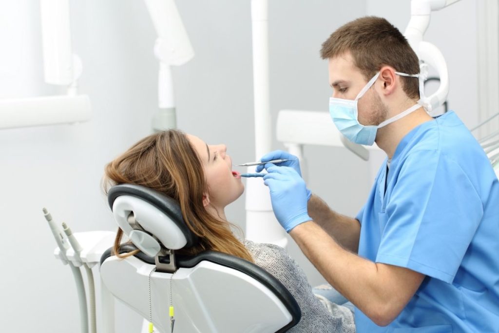 Dentistas em Balneário Camboriú