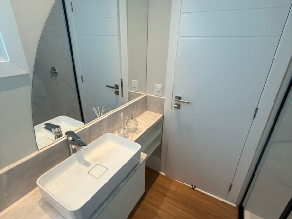 Skyline Tower andar alto