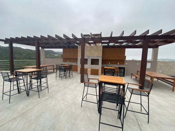 Marina Beach Towers ap mobiliado