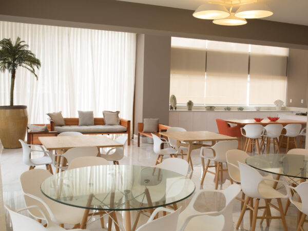 Marina Beach Towers ap mobiliado