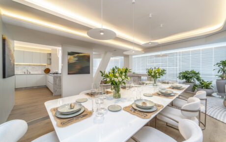 Theiss Heim Cobertura Decorada à Venda