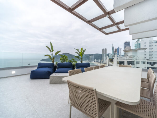 Apartamento à Venda no Theiss Heim