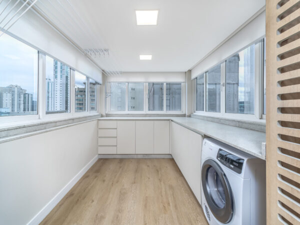 Theiss Heim Apartamento à Venda