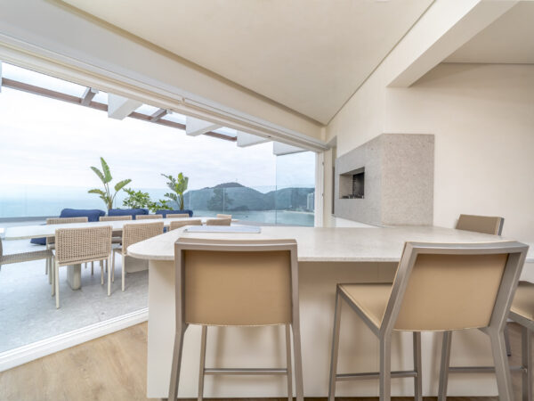 Theiss Heim Apartamento à Venda