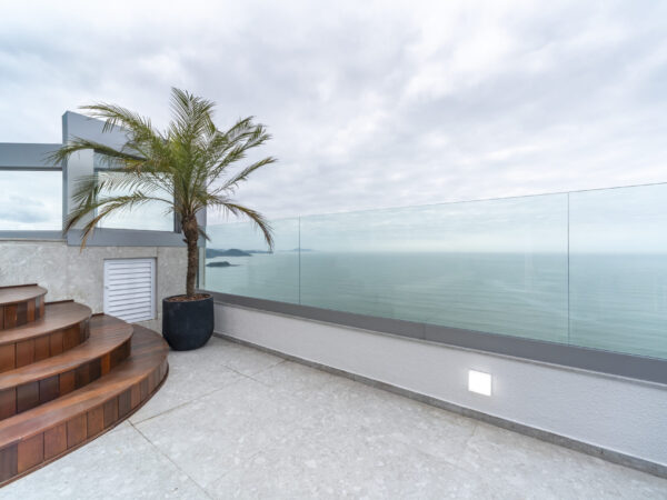 Theiss Heim Cobertura Balneário Camboriú Frente Mar