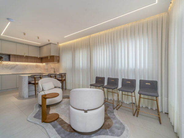 Apartamento Decorado à Venda no Las Salinas Residences