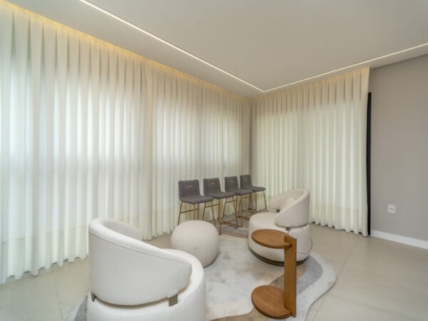 Apartamento Decorado à Venda no Las Salinas Residences