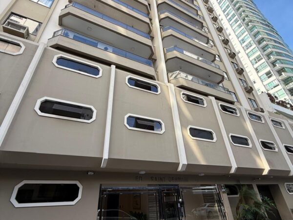 Apartamento à Venda no Edifício Saint Germain