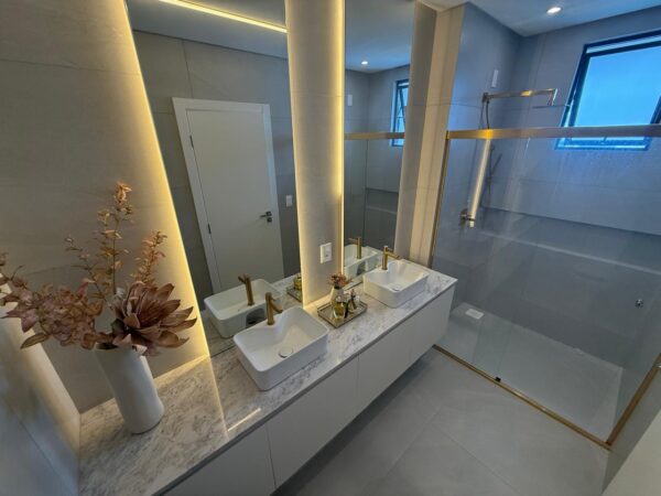 Apto à Venda no Torre de Booz