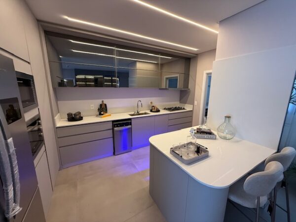 Apartamento à Venda no Sun Beach Residence