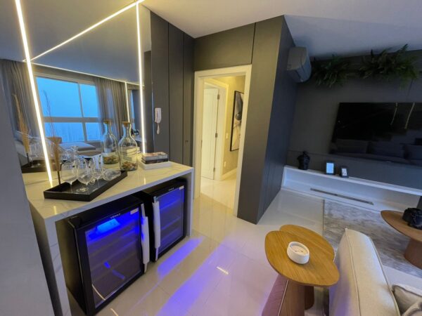 Hamptons Village Cobertura Duplex Decorado à Venda